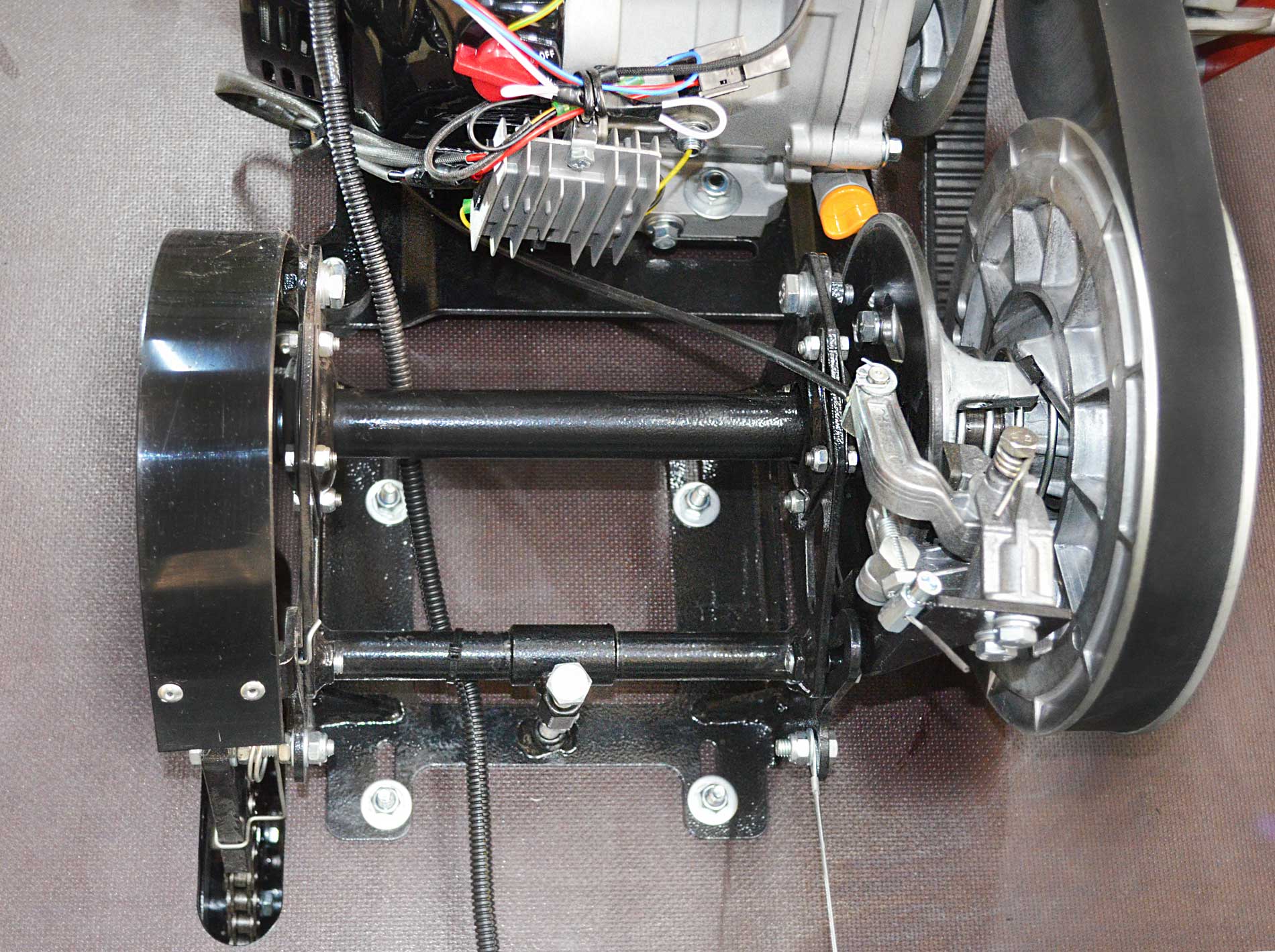 Квадроциклы ATV в наличии | Мотосалон Emoto